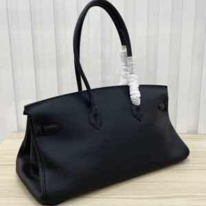 【AT6165】エルメス ショルダーバーキン 42cm 黒い牛革ショルダーバッグ | Hermès