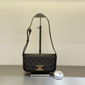 【AT6205】Celineセリーヌのエナメル型押し牛革アクセサリーバッグ | Celine