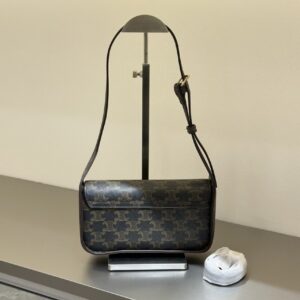【AT6205】Celineセリーヌのエナメル型押し牛革アクセサリーバッグ | Celine