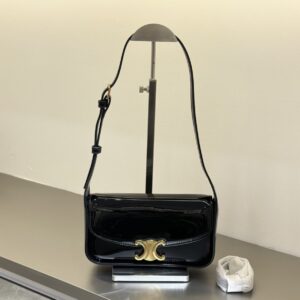 【AT6206】セリーヌパテントレザークラッチバッグ - 贅沢なエレガンスとモダンなデザイン | Celine Paris