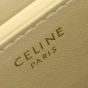【AT6207】CELINEの白いエナメル加工アクセントバッグ、ハイエンドなアート作品のような優雅さと贅沢さを演出 | Celine