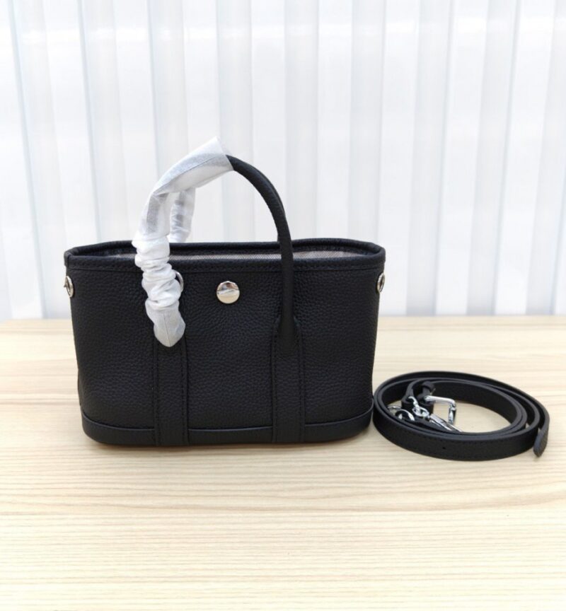 【AT6238】エルメス - ミニハンドバッグ、黒い牛革、軽奢なエレガンス | Hermes