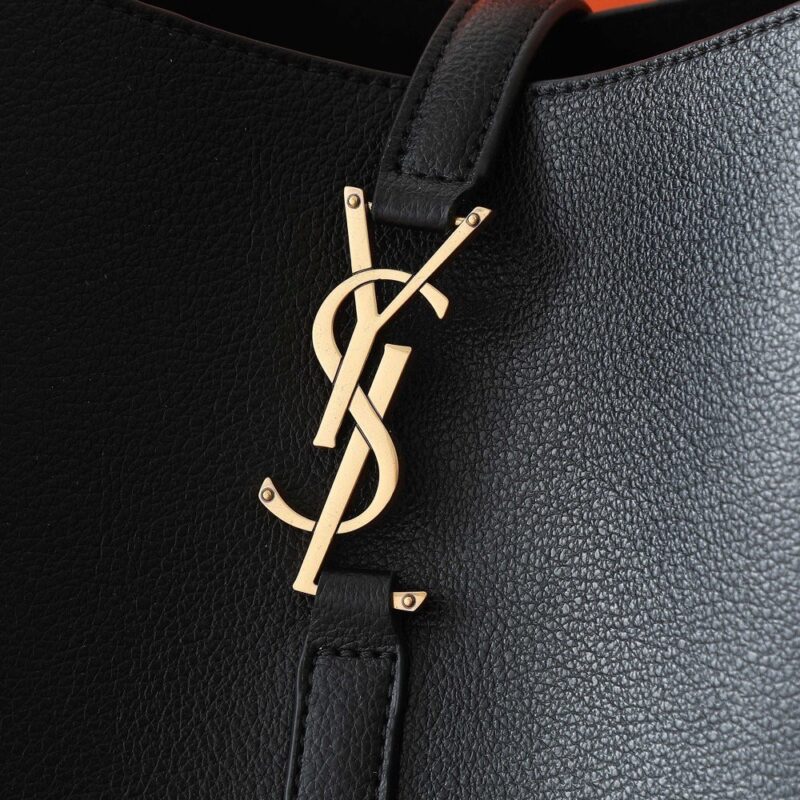 【AT6253】イヴ・サンローラン黒色プレミアム仔牛革ホーボーバッグ エレガントな都会の女性向け | Saint Laurent Paris