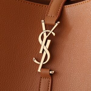 【AT6254】サンローラン(YSL)のシンプルクラシックアンダーアームバッグ | YSL