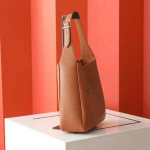 【AT6254】サンローラン(YSL)のシンプルクラシックアンダーアームバッグ | YSL