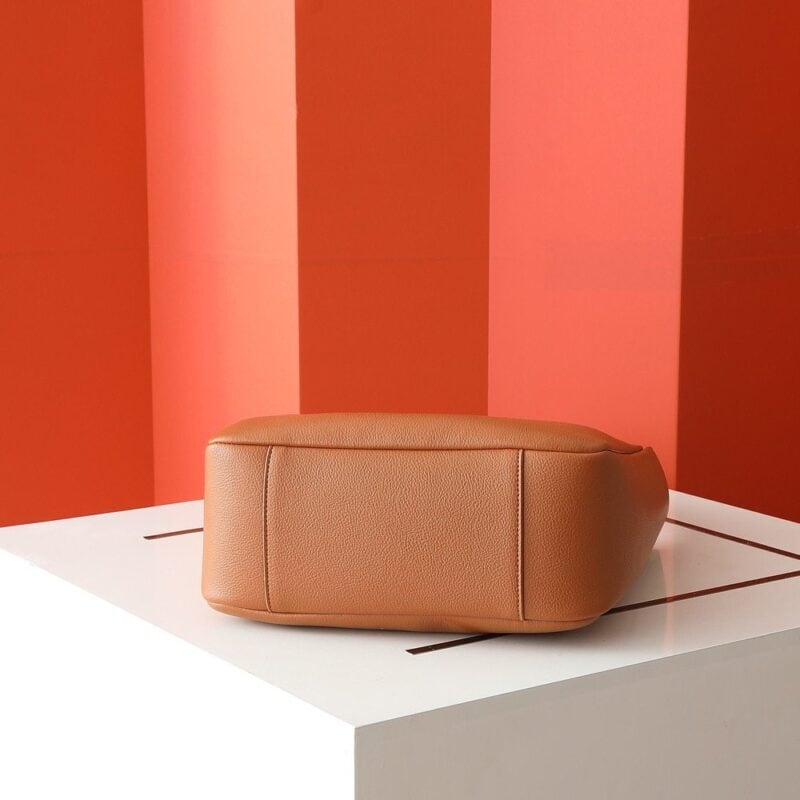 【AT6254】サンローラン(YSL)のシンプルクラシックアンダーアームバッグ | YSL