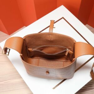 【AT6254】サンローラン(YSL)のシンプルクラシックアンダーアームバッグ | YSL