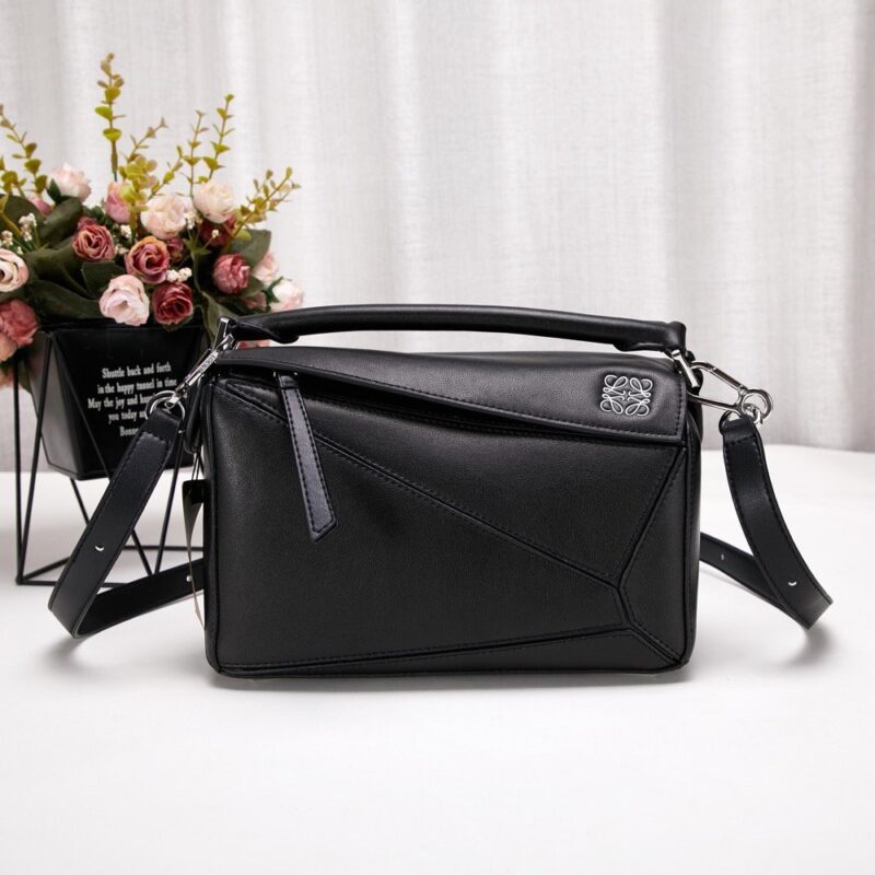 【AT6276】Loewe パズル幾何バッグ - 都会の洗練されたスタイルと贅沢な質感を演出 | Loewe