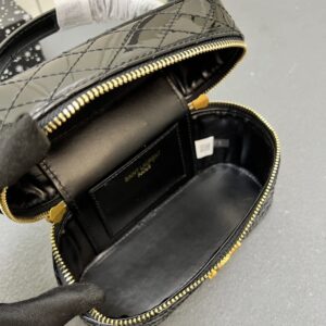 【AT6278】YSL ブラックダイヤモンド柄エンボスミニボックスバッグ | YSL