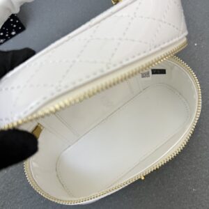 【AT6279】イヴ・サンローランYSL GABY MINIボックスバッグ、高級なラムスキンレザー製、エレガントなジュエリーデザイン | Saint Laurent