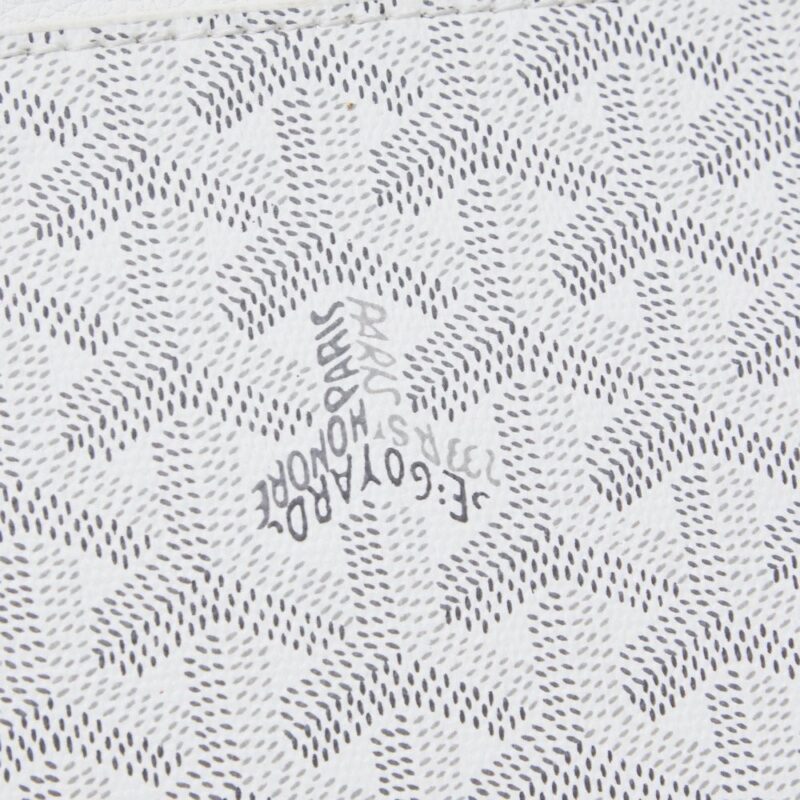 【AT6300】Goyard（ゴヤール）Chypreシリーズ：上品なエンベロープバッグ、都会の女性に最適なラグジュアリーアイテム | Goyard