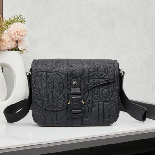 【AT6335】ディオールクラシック再構築メッセンジャーバッグ - 都市のエレガンスとレトロファッションの融合 | Dior Paris