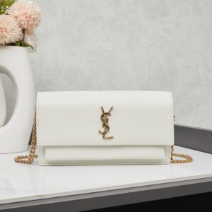 【AT6336】YSLチェーンバッグ - レザー素材のエレガントな22x12x4サイズ | Saint Laurent Paris