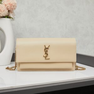 【AT6338】YSLのクラシックチェーンバッグ - 優雅なクリーム色デザイン、豪華なファッションアクセサリー | YSL