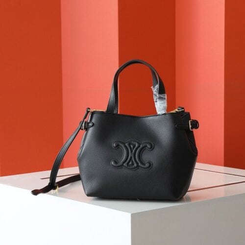 【AT6381】Celine（セリーヌ）黒レザートリオバッグ｜ファッショナブルな都市のエレガンスを演出 | Celine
