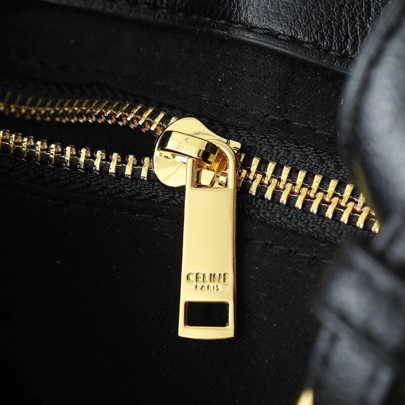 【AT6381】Celine（セリーヌ）黒レザートリオバッグ｜ファッショナブルな都市のエレガンスを演出 | Celine