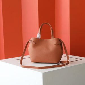 【AT6383】セリーヌCeline レザートートバッグ 優雅でおしゃれなアプリコットカラー | Celine Paris
