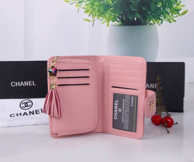 【AT7095】シャネルのラムスキンウォレット - ピンクのクラシックなダイヤ柄デザイン | Chanel Paris