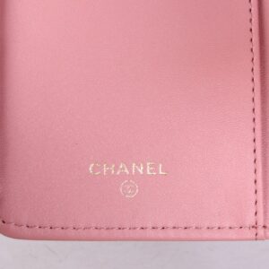 【AT7095】シャネルのラムスキンウォレット - ピンクのクラシックなダイヤ柄デザイン | Chanel Paris