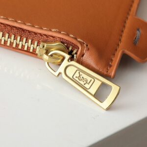 【AT7134】サンローラン夏の編みバケツバッグ、リゾートファッションを優雅に演出 | YSL