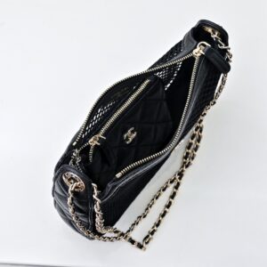 【AT7142】CHANEL クラシックなダイヤモンド柄メッシュクラッチバッグ | Chanel Paris