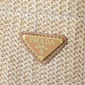 【AT7222】プラダ（Prada）ミラノ編みトートバッグ、夏の高級ファッション | Prada Italy