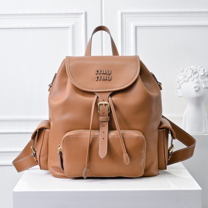 【AT7250】ミウ・ミウ インスパイア エレガント ソフトカーフスキン デイパック | Miu Miu
