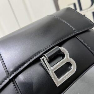 【AT7253】高級メゾンの贅沢な黒革バッグ、エレガントなファッションアイテム2025 | Balenciaga