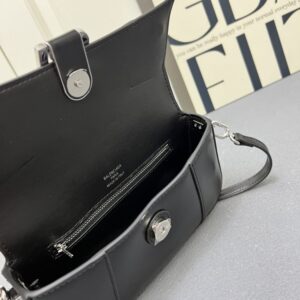 【AT7253】高級メゾンの贅沢な黒革バッグ、エレガントなファッションアイテム2025 | Balenciaga