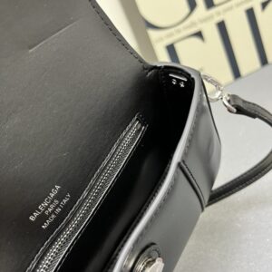 【AT7253】高級メゾンの贅沢な黒革バッグ、エレガントなファッションアイテム2025 | Balenciaga
