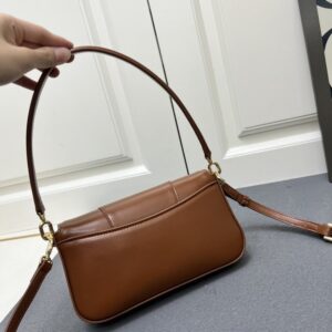 【AT7255】バレンシアガ Balenciaga レディース ヘッドレザーアクセントポーチ｜キャラメルカラー｜コンパクトサイズ | Balenciaga