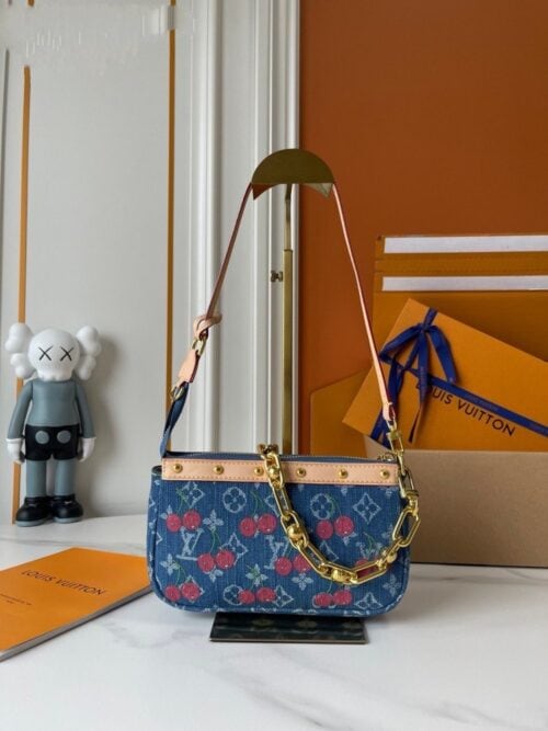【AT7274】ルイ・ヴィトン チェリーシリーズ デニムブルー小さなバッグ 🍒 | LV