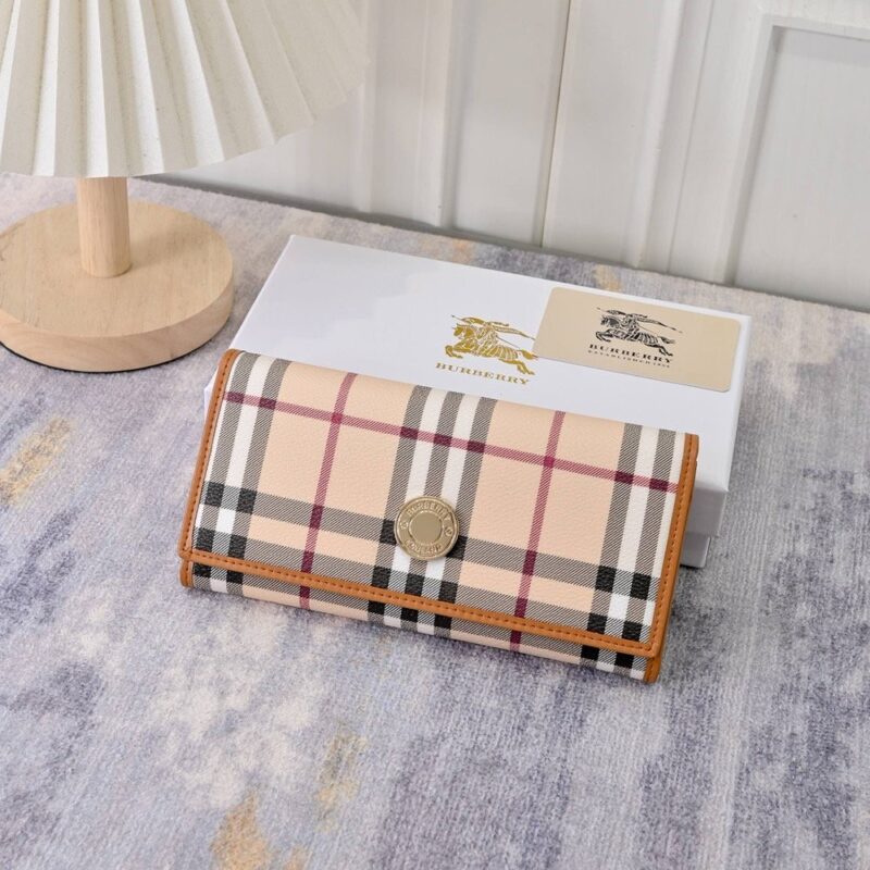 【AT7781】ブルベリー（Burberry）チェック柄レザー財布 - 上質なイギリス風ファッションアクセサリー | Burberry London