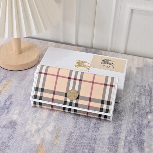 【AT7783】バーバリーのクラシックなチェック柄財布 - 豪華な素材と優雅なデザイン | Burberry