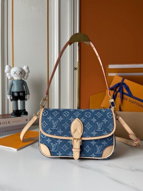 【AT7809】ルイ・ヴィトン デニムブルーのクラシックバッグ：ファッションと実用性の融合 | Louis Vuitton