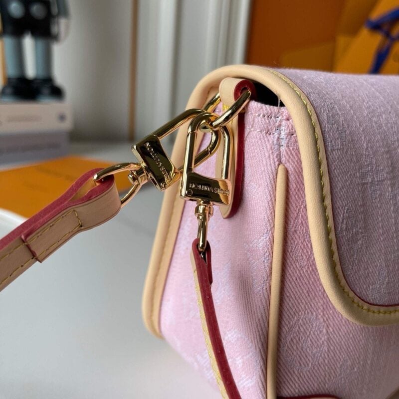 【AT7810】ルイ・ヴィトン(Louis Vuitton)のダイアンシリーズ ピンクレザーハンドバッグ | Louis Vuitton Paris