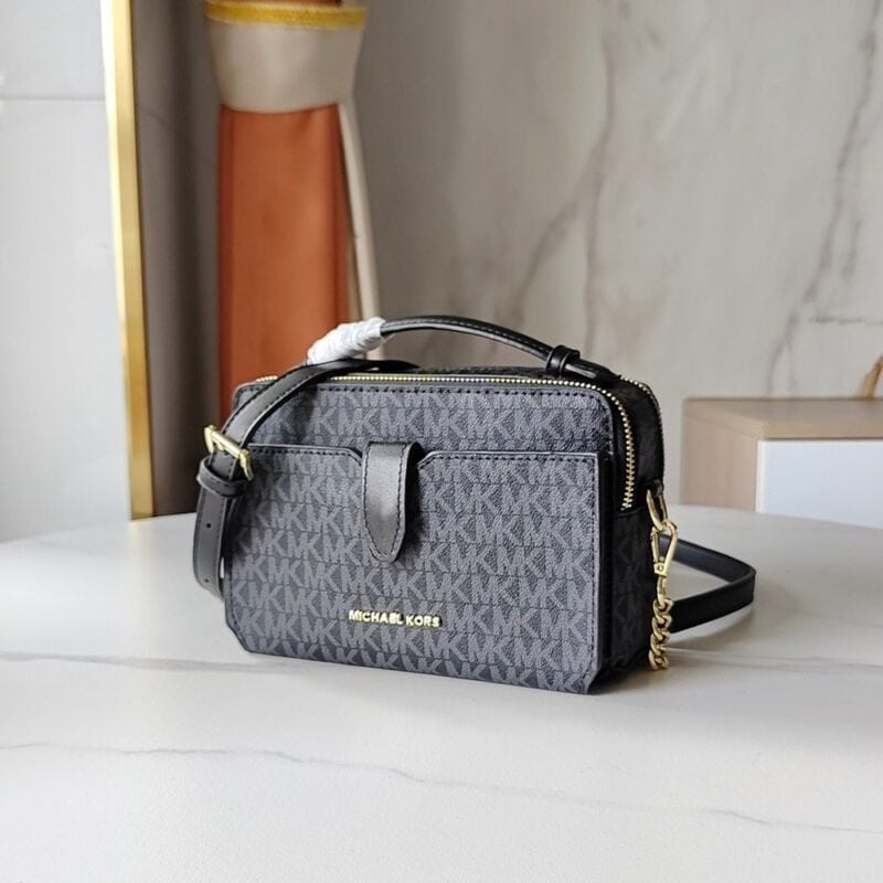 【AT7816】Michael Korsのジェットセットシリーズ カメラバッグ - 都会の女性のファッションセンスを示す | Michael Kors