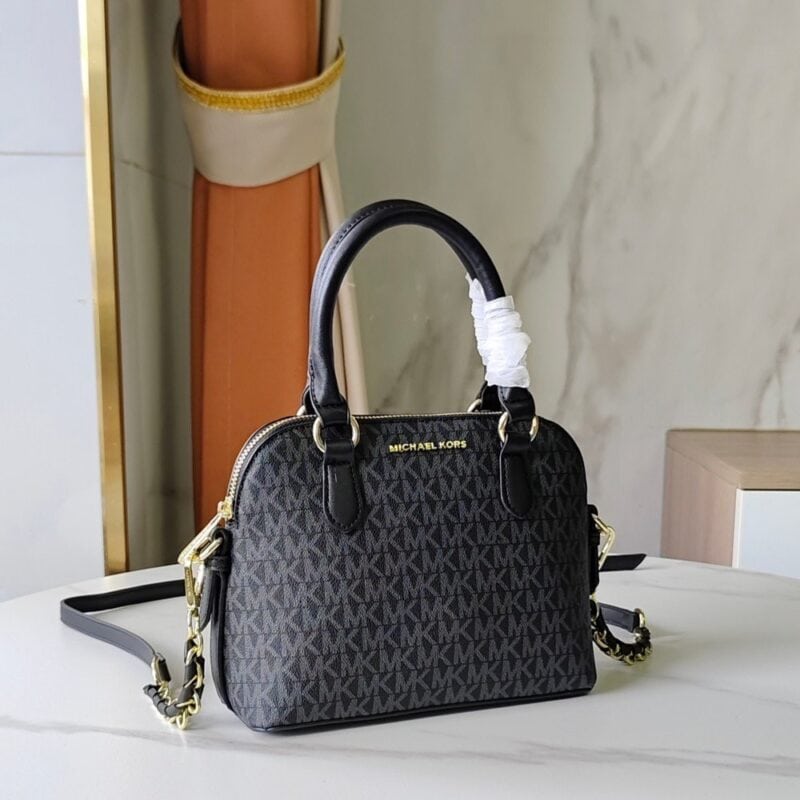 【AT7820】マイケルコースのジェットセットエンボスレザーシェルバッグ | Michael Kors