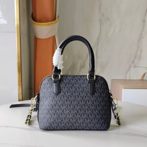 【AT7820】マイケルコースのジェットセットエンボスレザーシェルバッグ | Michael Kors