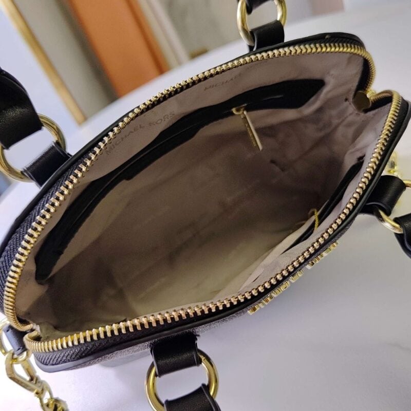 【AT7820】マイケルコースのジェットセットエンボスレザーシェルバッグ | Michael Kors