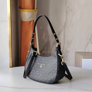 【AT7830】マイケル・コースのクラシックなクラッチバッグ - 都会のファッションエッセンスを演出 | Michael Kors