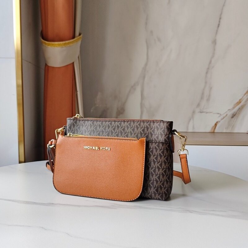 【AT7831】マイケル・コースのクラシックなファッションメッセンジャーバッグ、都会のエレガントなスタイルを演出 | Michael Kors