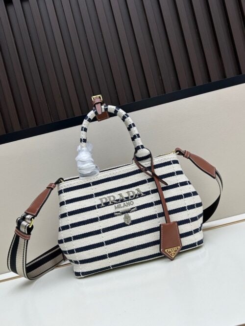 【AT7840】ナチュラルな風合いを楽しむ！高品質リネン混紡ストライプショルダーバッグ | Prada Milano