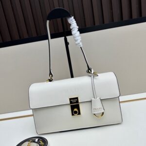 【AT7843】Soft Soundシリーズのハンドバッグ、洗練されたホワイトカーフスキンデザイン | Prada Milano