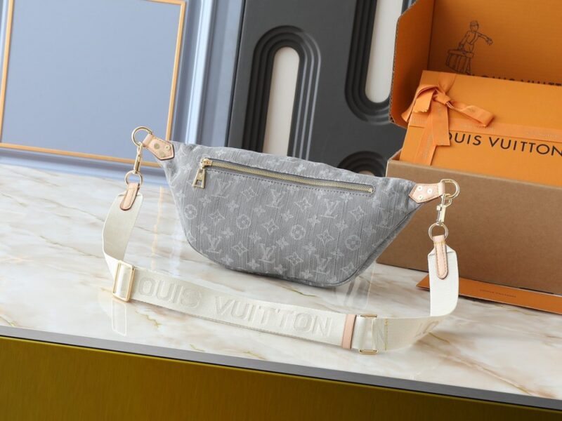 【AT7848】ルイ・ヴィトンのデニムジーンズシリーズバッグ、都市ファッションの精髄を表現 | Louis Vuitton Paris