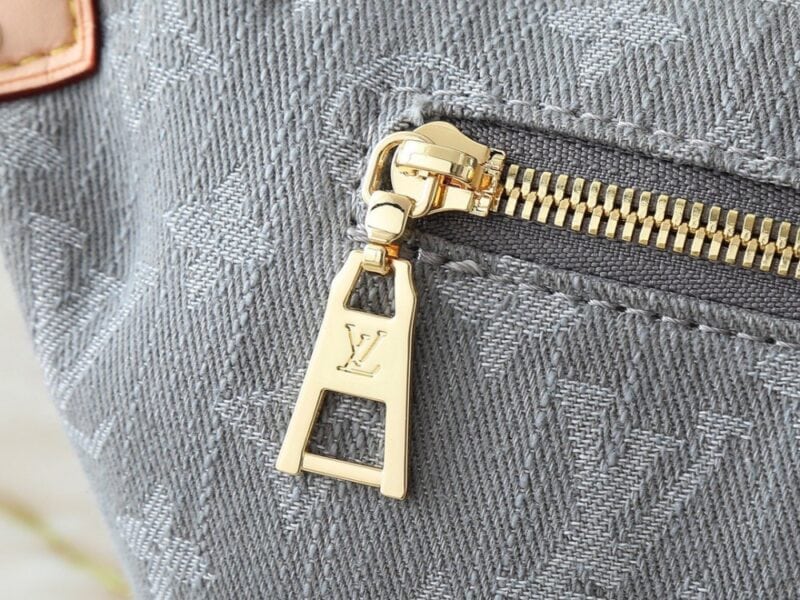 【AT7848】ルイ・ヴィトンのデニムジーンズシリーズバッグ、都市ファッションの精髄を表現 | Louis Vuitton Paris