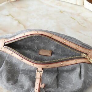 【AT7848】ルイ・ヴィトンのデニムジーンズシリーズバッグ、都市ファッションの精髄を表現 | Louis Vuitton Paris