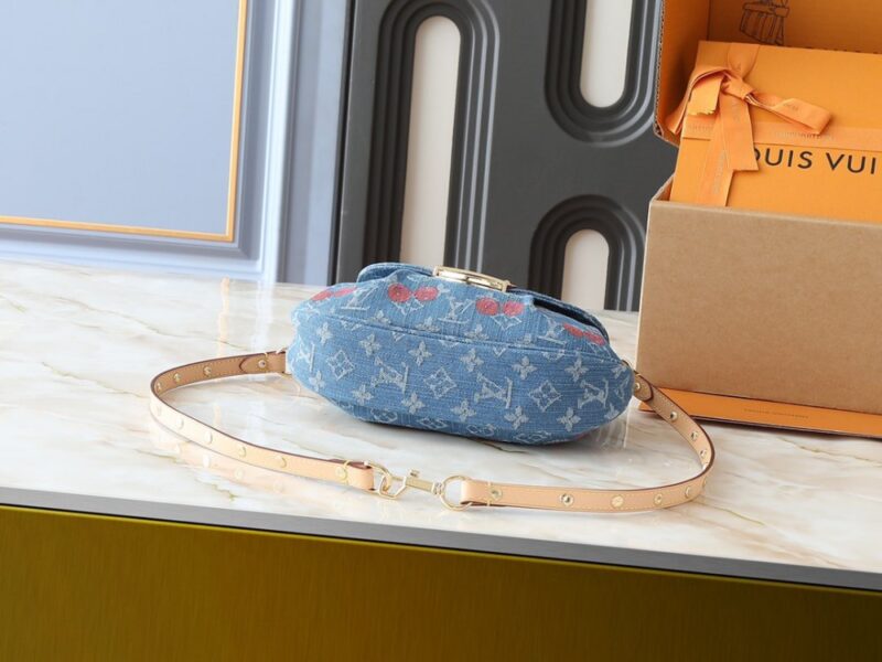 【AT7850】ルイ・ヴィトンのデニムサンセットバッグ - クラシックなスタイルとエレガンスの融合 | Louis Vuitton