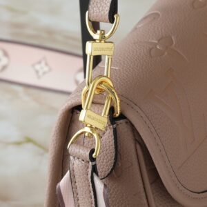 【AT7852】ルイ・ヴィトン カンヌシリーズ モノグラムハンドバッグ - 女性向け高級ファッションアイテム | Louis Vuitton Paris