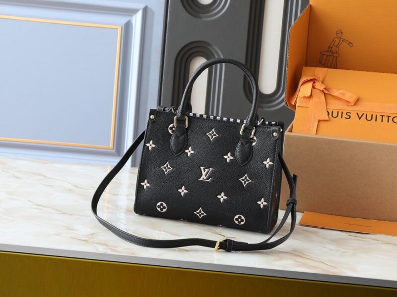 【AT7857】ルイ・ヴィトン OnTheGoシリーズ スタープリントハンドバッグ | Louis Vuitton